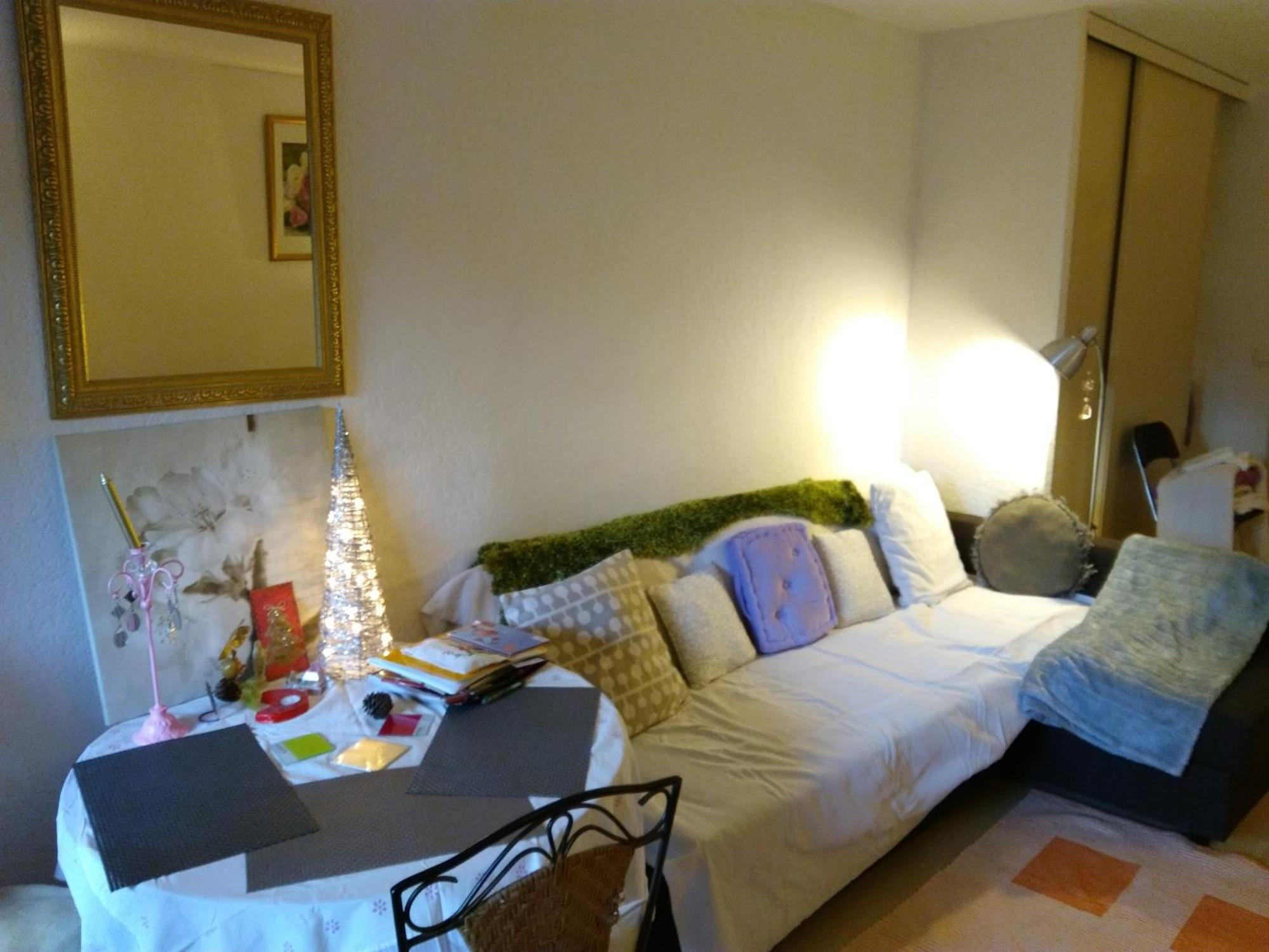 Joli Studio Avec Jardinet อาวีญง ภายนอก รูปภาพ